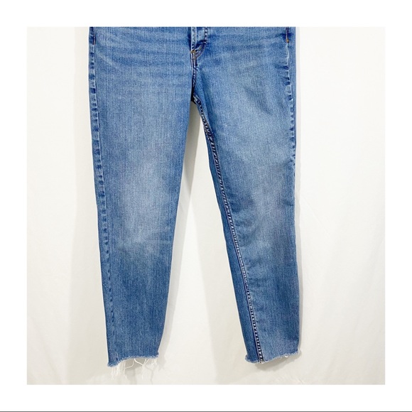 Free People High Rise Straight Crop Fray Leg Denim Jeans - Picture 4 of 11